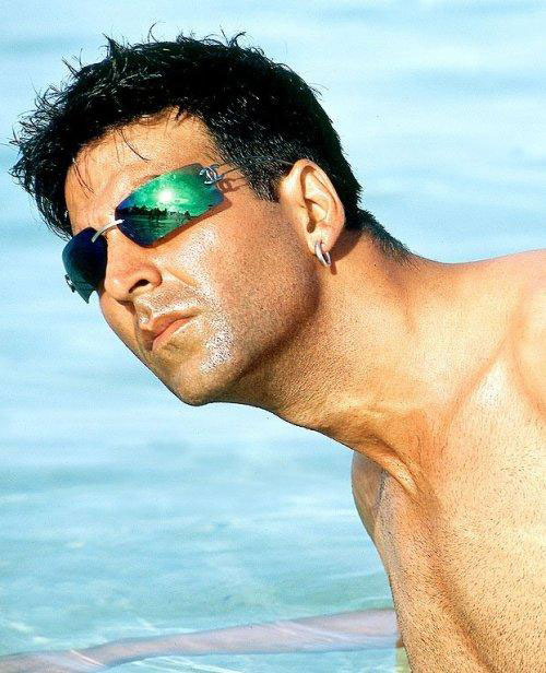 Akshay Kumar - Wallpaper Gallery