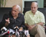 13886-Anupam-Kher