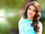 14916-Priyanka-Chopra