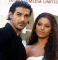 15424-Bipasha-Basu