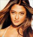 16495-Riya-Sen